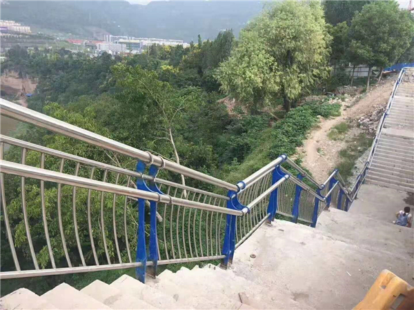 广西不锈钢桥梁栏杆